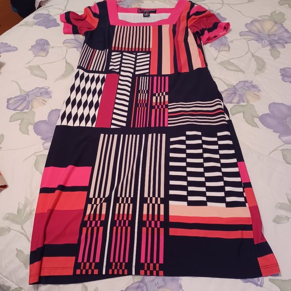 Peck & Peck Dresses & Skirts - Geometrics in action!!